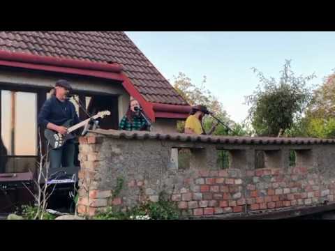 23:55 - Patnáct Hodin