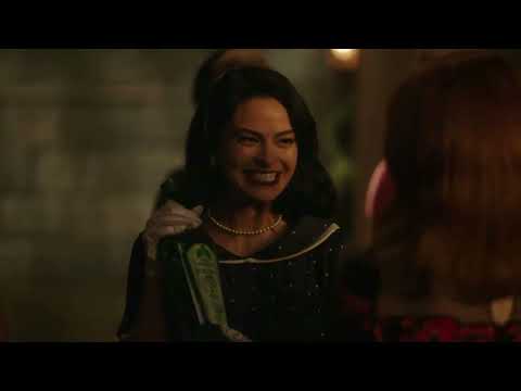 Cheryl's, Poppy's And Abigail's Morning Routine - Riverdale 6x04 Scene