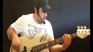 Video thumbnail for Yamaha BB414 by Guto Bass