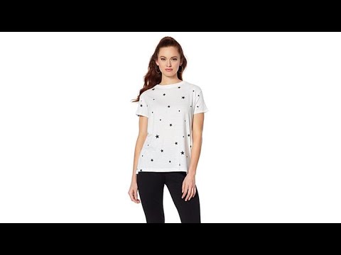 Daisy Fuentes Graphic Tee