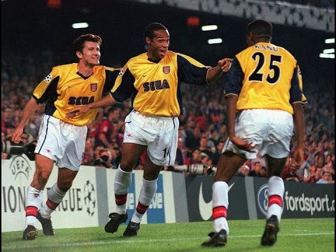 Davor Suker vs Barcelona (1999/00 UEFA Champions League) | Away ● Subbed In At 73' ● 1 Assist