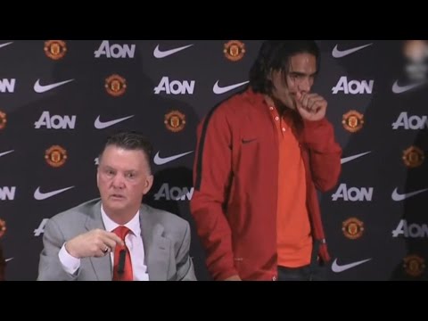 Van Gaal Funny Moment ● Asking About Falcao's English To The Journalists ● MU Press Conference