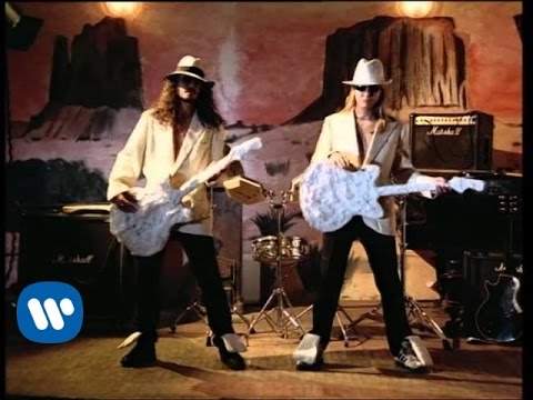 KABÁT - Láďa [official video]