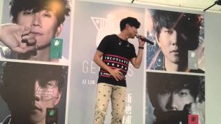 JJ Lin Singing 浪漫血液 (The Romantic)