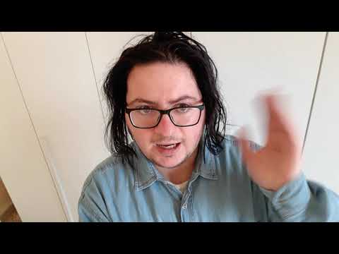 Enrico Pasquale Prattico' official il vero👇👆(io come sto così con i miei capelli lunghi dite voi Ok)