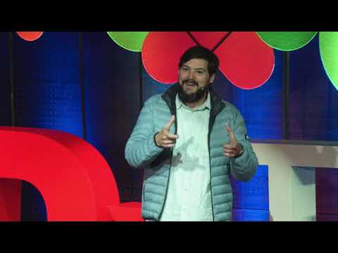 ¿Puede el bienestar de las personas ser la medida del éxito empresarial? | Ian Sznak | TEDxTukuy
