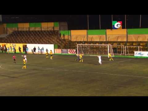 Video Falló: Kendell Herrarte (Comunicaciones )  - Petapa 0-0 Comunicaciones - Apertura 2017, J 01