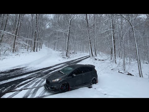 Fiesta ST Pulls Compilation