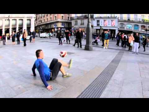 INSANE Street Football Skills   World Champion Szymo Pt1 Madrid Freestyle