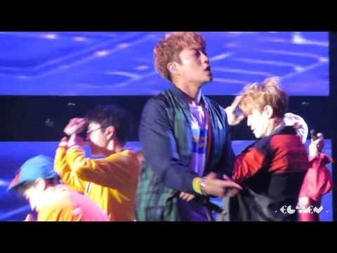 [HD Fancam]150930 Cube Festival in Shanghai - YEY