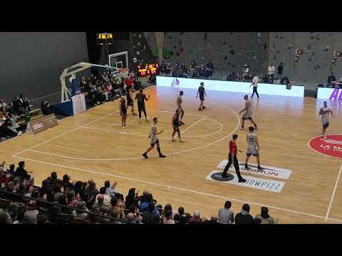 N2 (J19) : US LAVAL - CERGY-PONTOISE (87-81). Le résumé