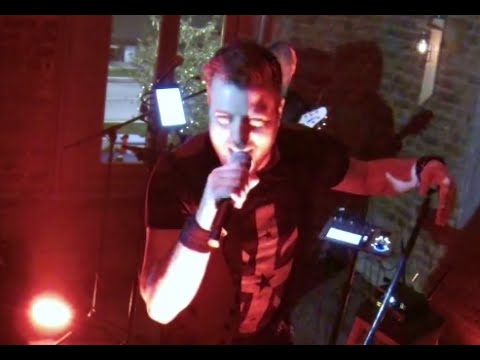 Λάμπης Λιβιεράτος - Μπαμ και κάτω! | Lambis Livieratos - Mpam kai kato! (Live at Lounge)