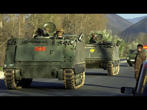 Ne placi majko, ne zali/ Не плачи мајко, не жали (Macedonian war song-2001)