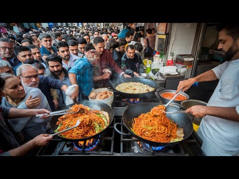 STREET FOOD CRAZY CROWD FOR CHICKEN FRIED RICE | WORLD FAST WORKERS | PAKISTANI STREET FOOD