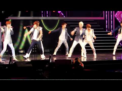 [FANCAM]120702 KPOP Nation In Macau U-Kiss - Bingeul Bingeul