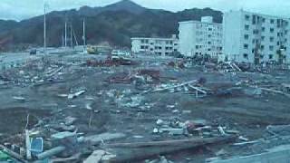 preview picture of video '東日本大地震　津波被災地　岩手大槌町から釜石まで　Japan Tsunami disaster'