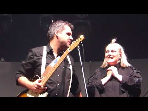 HEY + Piotr Banach - 2017.12.02 - Poznań, Arena - Chyba (Fayrant Tour)