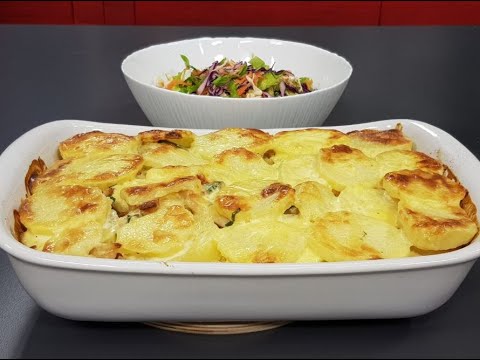 Rreze Dielli 5 Dhjetor 2019 - Të Gatuajmë me Znj Vjollca P. 1 Musaka me patate dhe pulë