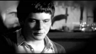 Джек О’Коннелл в сериале "Молокососы"