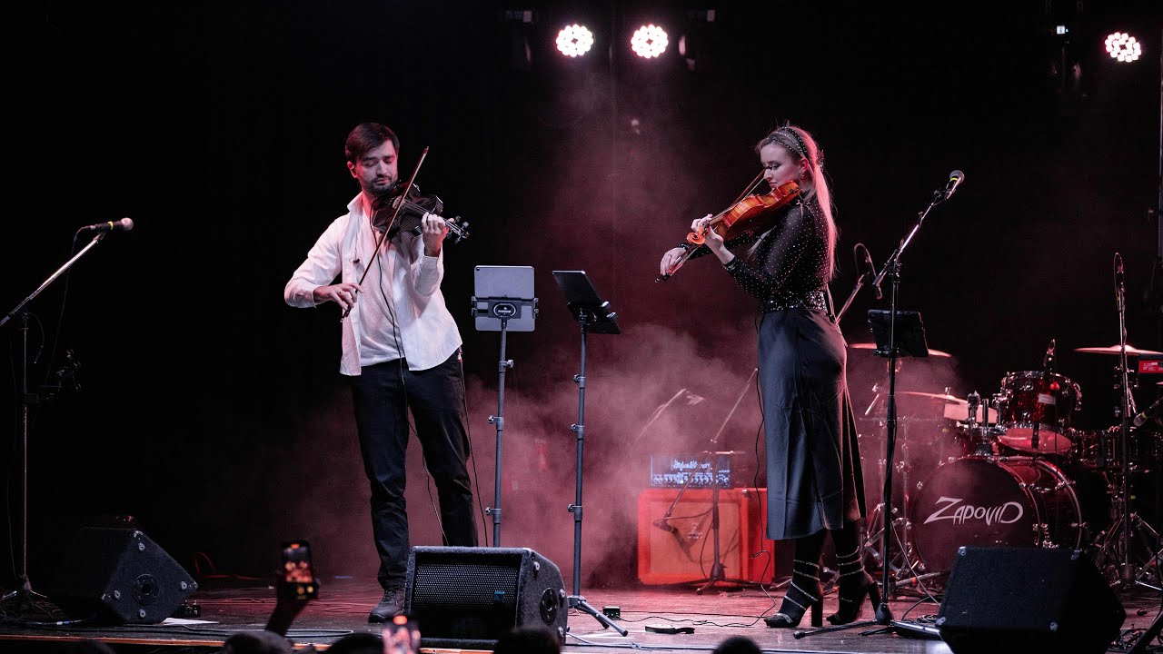 Promotional video thumbnail 14 for Luxury Violinist