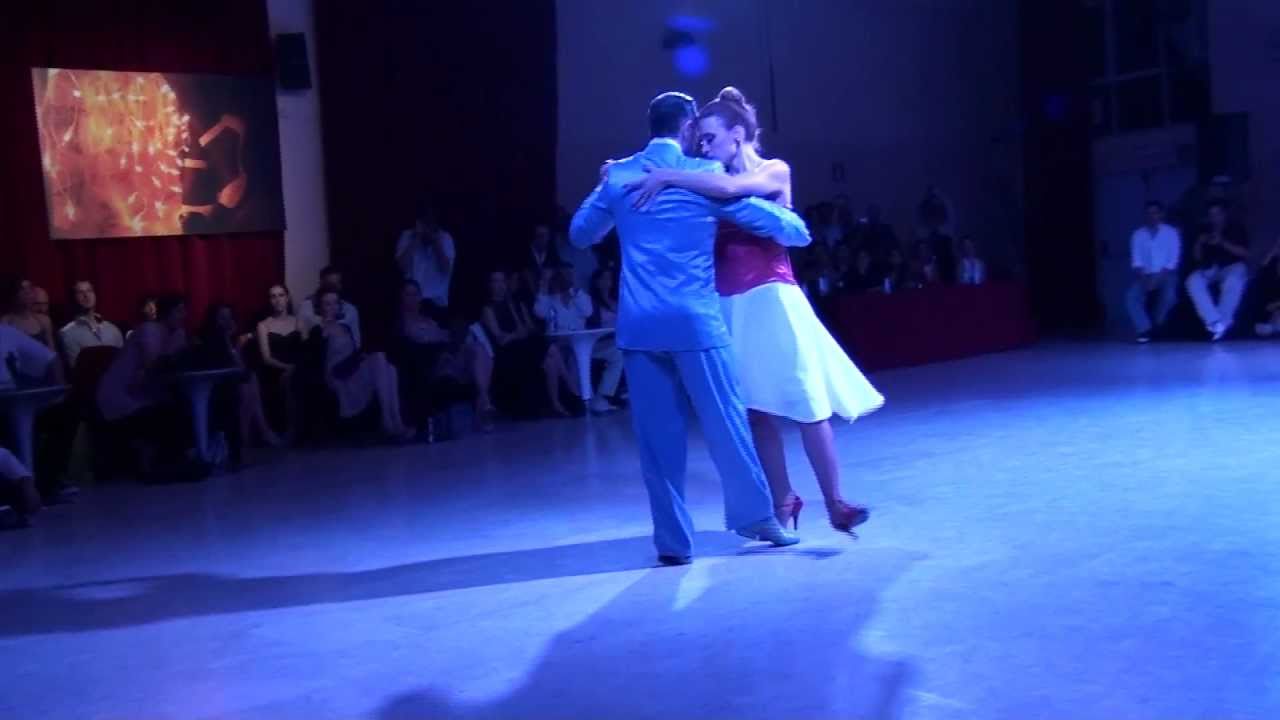 Claudio Gonzalez y Melina Brufman - "Junto a tu corazón"