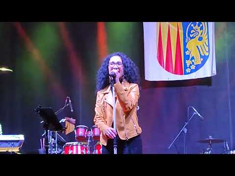 Infinity Neoton Show Gondolj néha rá 18.11.2022 Želiezovce élő koncert.mob.felvétel