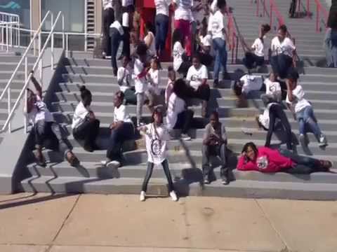 **Diva Squad HarlemShake Video**