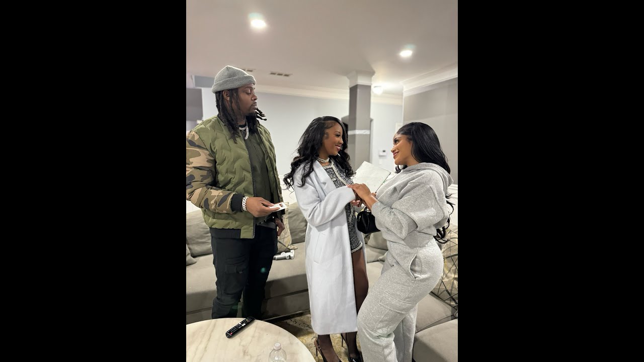 When D pops up on Erica to discuss his breakup with Tamera and sees something he likes