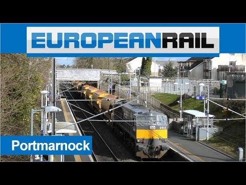 Irish Rail 071 locomotive 082 + HOBS wagons ballast train - Portmarnock Station