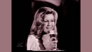 Manuela, Schlagersängerin - 1972 im &quot;Kessel Buntes&quot; (DDR Fernsehen)