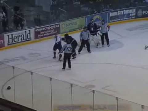 Colin Archer vs Carter Bancks