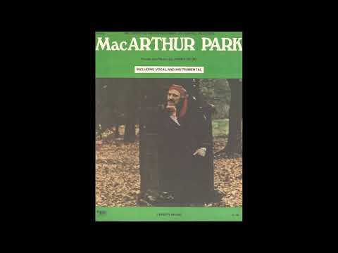 RICHARD HARRIS MacArthur Park (lyrics)
