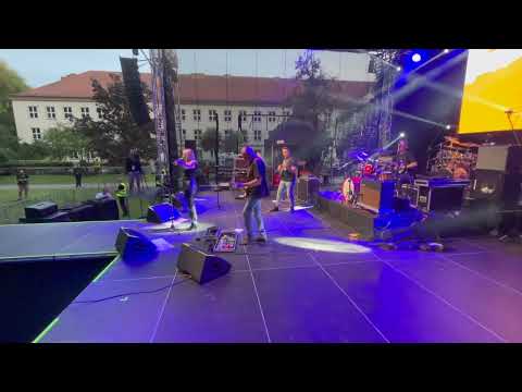 Projekt B. - Zaopiekuj się mną (Rezerwat)