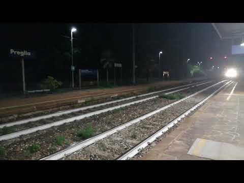 Lokzug Brig - Domo2 in transito a Preglia