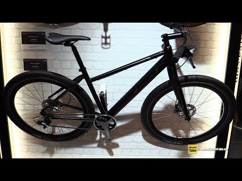 2017 Maxcycles Concept Bike with Shimano Metrea Groupset - Walkaround - 2016 Eurobike