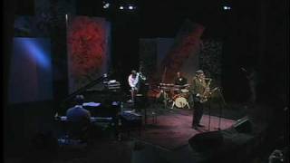 CHARLES LLOYD NEW QUARTET