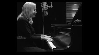Girl With No Name - Live at the Banff Centre