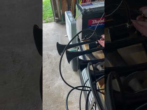 4 chime 3 liter airhorn off hornblasters