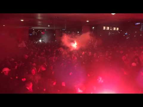 Entrada Ajax Amsterdam : 90 minuten lang! (Ajax - Vitesse 18-12-2014)