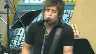 Phil Wickham -  Cannons (Live)