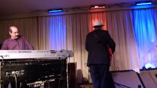 Ronnie Earl and the Broadcasters with Diane Blue at Bull Run - Take A Little Walk With Me 0314