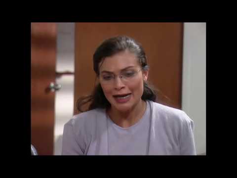 Le ofrecen a Betty que sea la presidenta de Ecomoda | Yo soy Betty, la fea