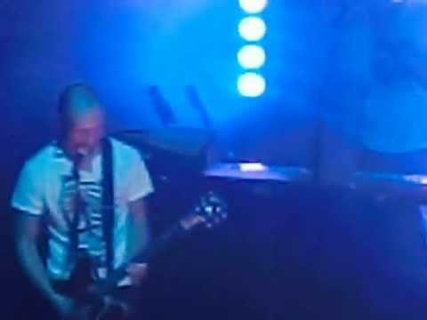 Donots - 02.10.2012 - Live - Schlachthof - Bremen - Konzert - " Yesterday "