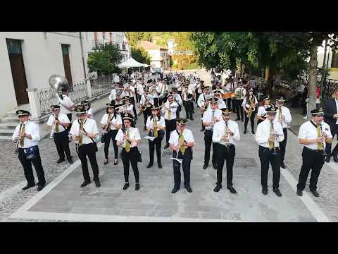 Radiosa (Marcia) - M° Vito Di Benedetto - Complesso Banda di Introdacqua