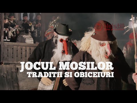 Traditii si obiceiuri de iarna - Jocul Mosilor