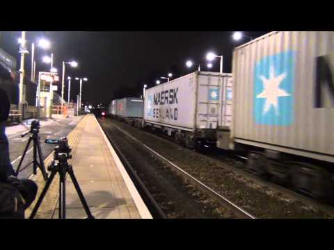 (HD) DRS 66420 But Owned By Freightliner Passes Through Upper Holloway With 4L68