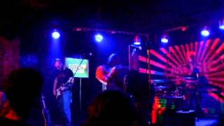 Luna Amara - Are we happy now &amp; Pietre in alb