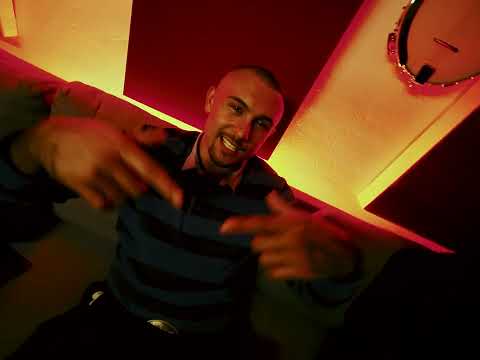 MR GRAB A PACK (feat. Jords)