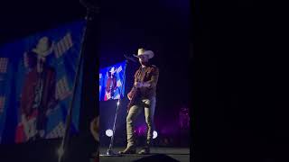 Dustin Lynch &amp; Lauren Alaina “Love me or Leave me Alone”