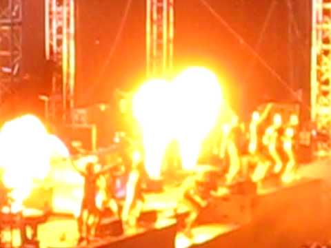 David Guetta at EDC 2009 video 6